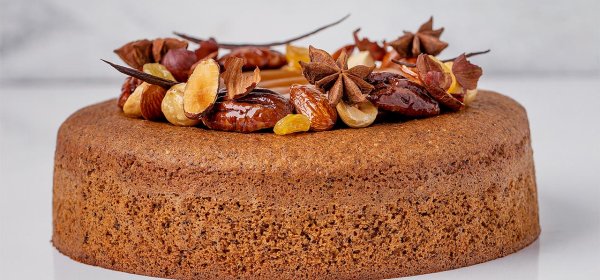 Hazelnut and Caramel Pie