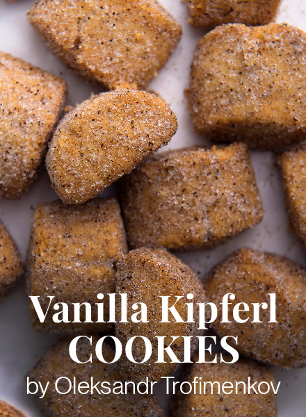 Vanilla Kipferl Cookies by Oleksandr Trofimenkov
